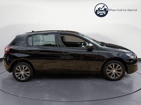 Peugeot 308 1.2 PureTech Sportium Euro 6 (s/s) 5dr 9