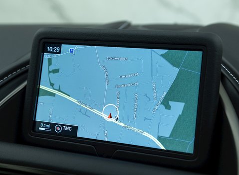 Aston Martin DB11 V8 Shadow Edition 16