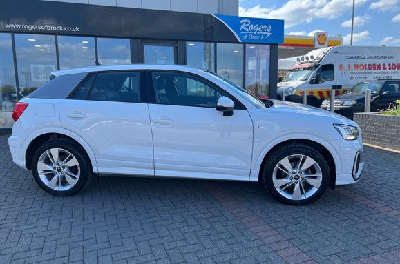Audi Q2 1.5 TFSI S LINE AUTOMATIC 6