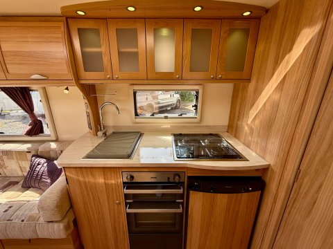 Bailey Unicorn Seville  18