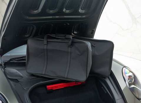 Porsche 911 Targa 4S (992) 57