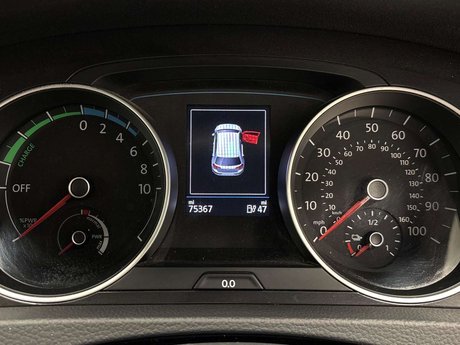 Volkswagen Golf e-Golf 5dr 9