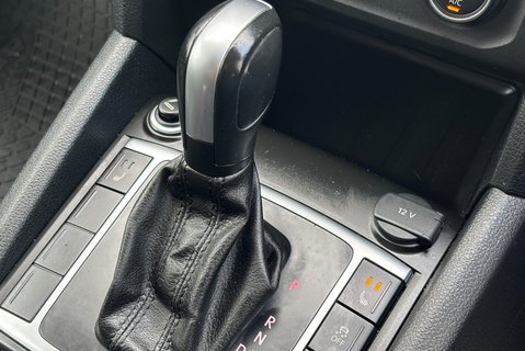 Volkswagen Amarok DC V6 258 ps Tdi Highline 4Motion - Factory Diff Lock 34