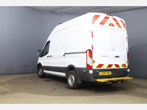 Ford Transit 2.0 350 EcoBlue FWD L2 H3 Euro 6 5dr 4