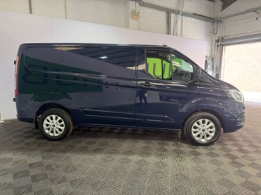 Ford Transit Custom 2.0 Transit Custom 300 Limited EcoBlue 5dr 3