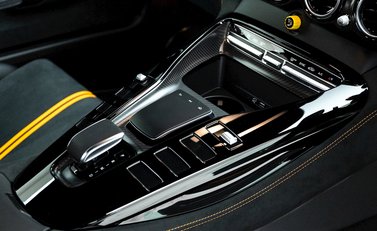 Mercedes-Benz Amg GT GT Black Series 16