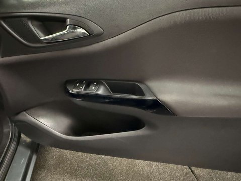 Vauxhall Corsa 1.4 Corsa Energy AC ecoFLEX 3dr 18