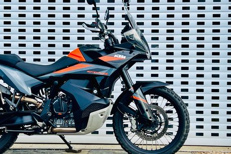 KTM Adventure 890 Adventure 7