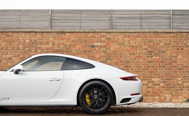 Porsche 911 (991.2) Carrera 4 GTS 30