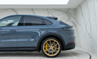 Porsche Cayenne Turbo GT 39