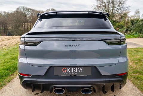 Porsche Cayenne 4.0T V8 TURBO GT 24