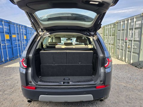 2018 Land Rover Discovery Sport thumbnail 8