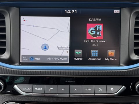 Hyundai IONIQ PREMIUM MHEV 22