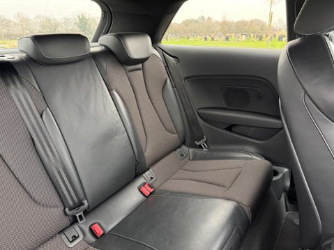 Audi A3 2.0 TDI S line Euro 6 (s/s) 3dr 27