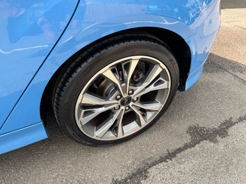 Ford Focus ST-LINE TDCI 25