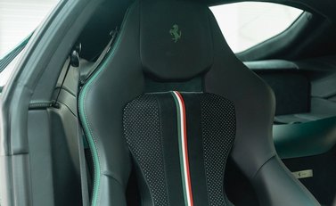 Ferrari 812 Superfast 14