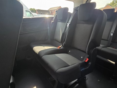 Ford Tourneo Custom 320 L2 ECOBLUE 10