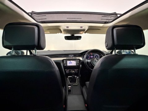 Volkswagen Passat GT TDI BLUEMOTION TECHNOLOGY 11