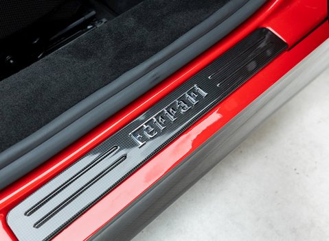 Ferrari SF90 Stradale 18