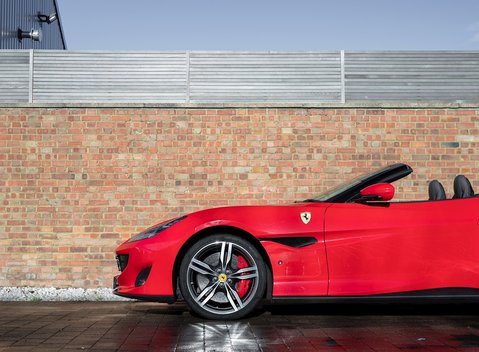 Ferrari Portofino 33