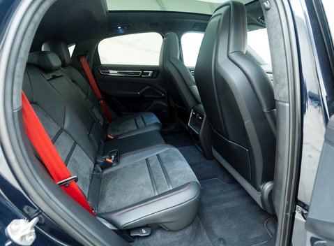 Porsche Cayenne GTS Coupé 15