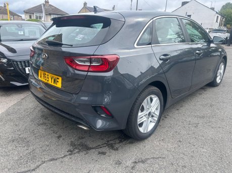 Kia Ceed 2 ISG 9