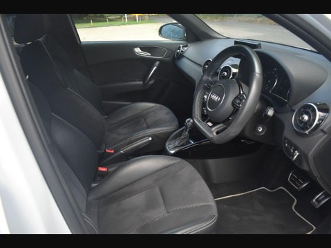 Audi A1 1.4 TFSI Black Edition Sportback 5dr Petrol S Tronic Euro 6 (s/s) (Nav) (12 4