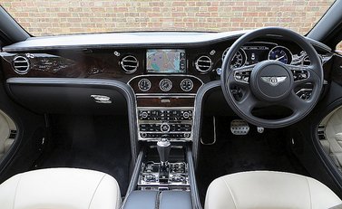Bentley Mulsanne Mulliner 5