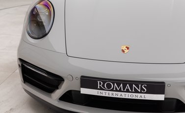 Porsche 911 CARRERA GTS (992) 22