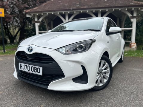 Toyota Yaris ICON FHEV 15