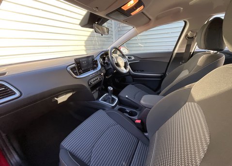 Kia Ceed Sportswagon 1.5T GDi ISG 2 15