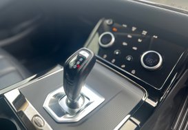 Land Rover Range Rover Evoque R-DYNAMIC S MHEV AUTO 18