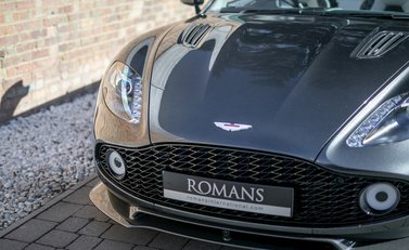 Aston Martin Zagato Vanquish Volante 23