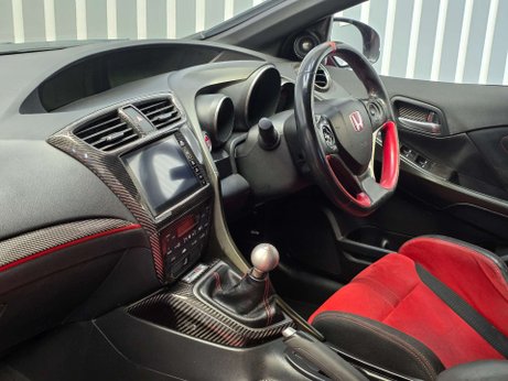 Honda Civic 2.0 i-VTEC Type R GT Hatchback 5dr Petrol Manual Euro 6 (s/s) (310 ps) 4