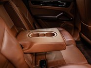 Porsche Cayenne 3.0T V6 SUV 5dr Petrol TiptronicS 4WD Euro 6 (s/s) (340 ps) 22