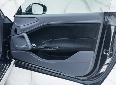 Ferrari GTC4 Lusso V12 32