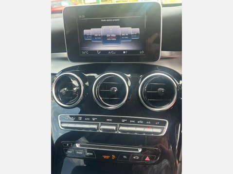 Mercedes-Benz GLC 2.1 GLC220d Urban Edition G-Tronic+ 4MATIC Euro 6 (s/s) 5dr 29