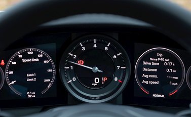 Porsche 911 Carrera 4S (992) 17