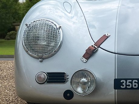 Martin and Walker Speedster 2.0L 16