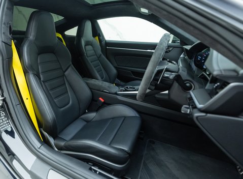 Porsche 911 Turbo S (992) 15