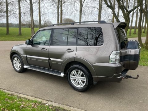 Mitsubishi Shogun 3.2 DI-DC SG3 Auto 4WD Euro 5 5dr LWB 10