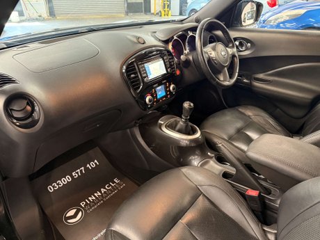 Nissan Juke 1.2 DIG-T Tekna SUV 5dr Petrol Manual Euro 6 (s/s) (115 ps) 24