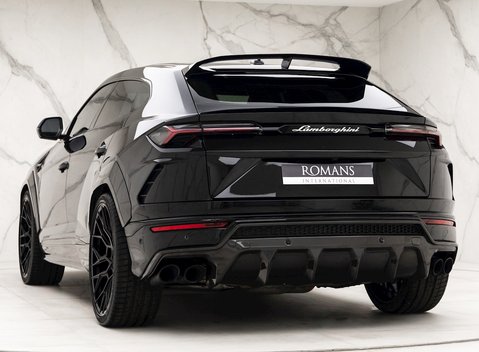 Lamborghini Urus NERO Design 3