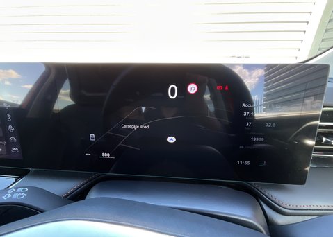 MG HS 1.5 T-GDI TROPHY 21