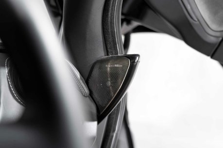 McLaren 720S V8 SSG. FULL MSH. CARBON PACK 1. CARBON INTERIOR. CERAMICS. LIFT. B & O. 49