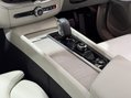 Volvo XC60 B4 PLUS MHEV 34