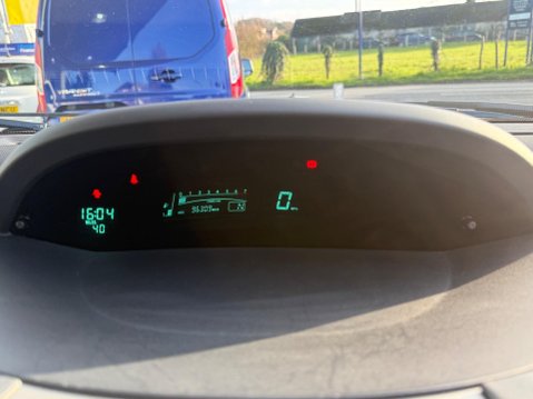 Toyota Yaris 1.3 TR Multimode 3dr 20