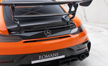 Mercedes-Benz Amg GT BLACK SERIES 34