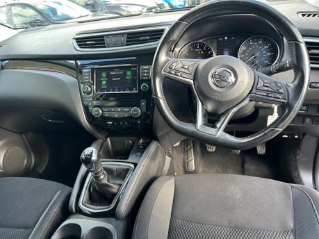 Nissan Qashqai DIG-T ACENTA PREMIUM 15