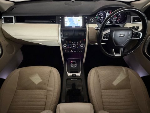 Land Rover Discovery Sport SD4 HSE LUXURY 12